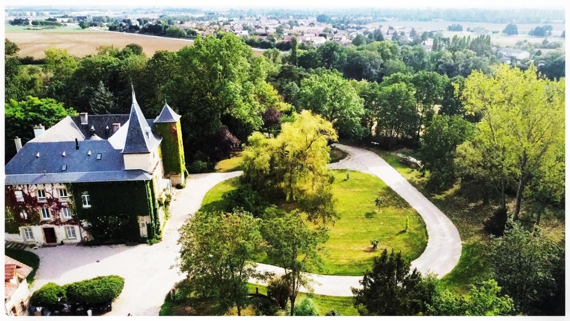 Chateau De Logne Ay-sur-Moselle Buitenkant foto